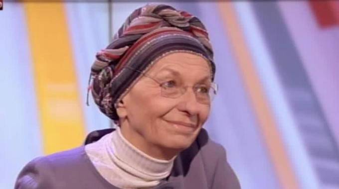 Emma Bonino parla della sua malattia e dell’eutanasia