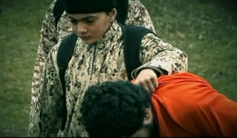 Isis-riconosciuto-il-bambino-"boia"-sarebbe-francese-di-Tolosa