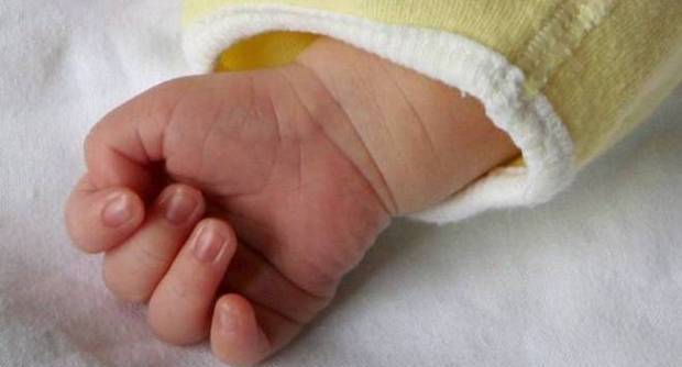 Torino-neonata-con-un-raro-tumore-salvata-facendola-nascere-a-metà