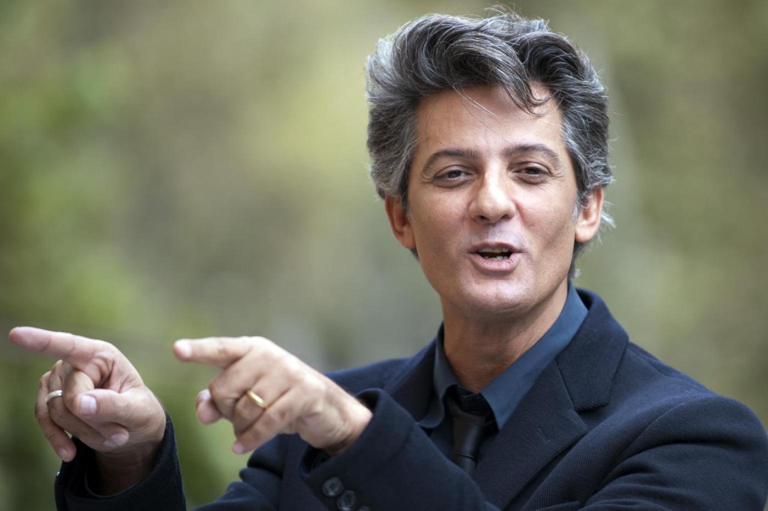 Ballando, Fiorello al veleno contro il programma di Milly Carlucci “C’è gente che non viene mai eliminata e non capisco perchè”