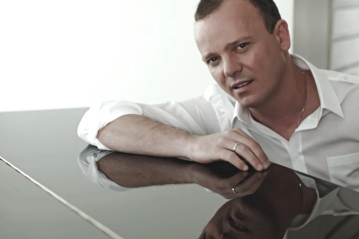 Gigi-D-Alessio (foto del web)