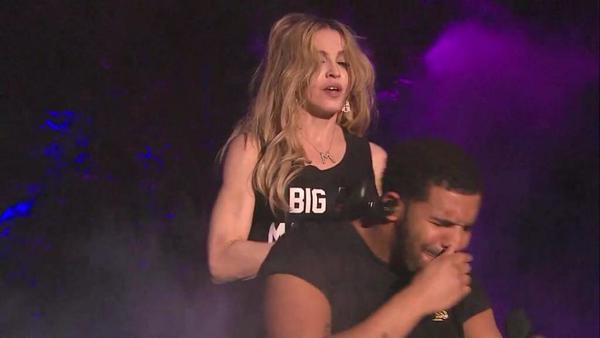 Il rapper Drake disgustato da inatteso bacio di Madonna