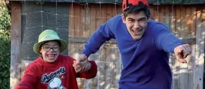 Sindrome-di-down-i-fratelli-jack-e-John-con-un-video-commuovono-il-web