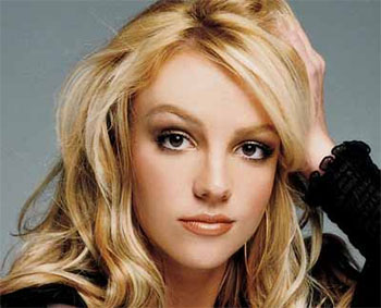 Britney Spears un produttore la querela per i gemiti di “Piece Of Me”