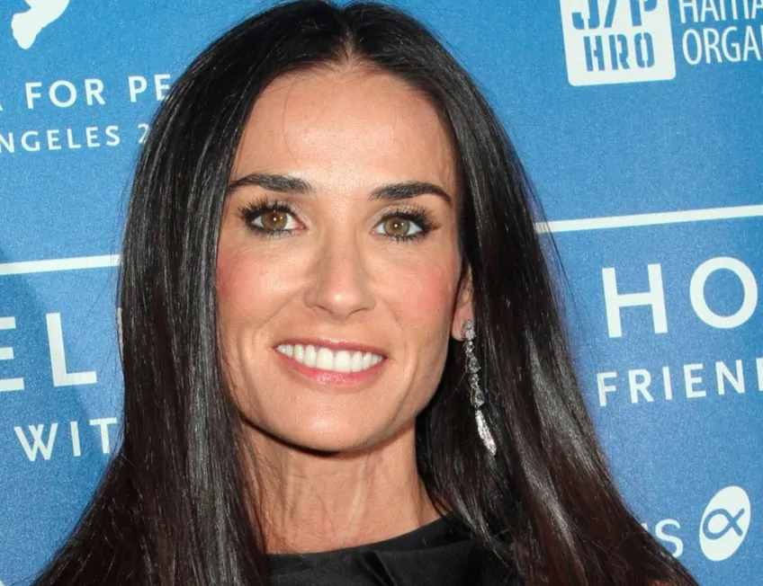 Demi-Moore-i-ladri-svaligiano-un-suo-magazzino-e-si-portano-via-gli-abiti
