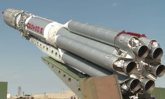 Missile russo Proton M si schianta a Baikonur in Siberia