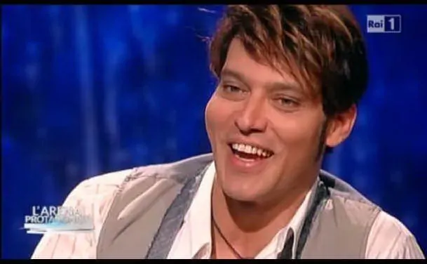 Selvaggia-Lucarelli-attacca-Gabriel-Garko-da-maschio-a-cougar