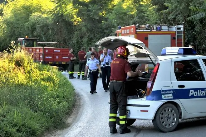 Fano-bambino-di-8-anni-cade-da-scooter-ed-è-schiacciato-da-un-trattore