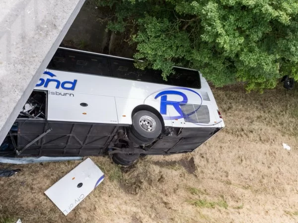 Belgio, incidente di un pullman con 34 bambini britannici, morto un adulto