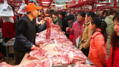 Cina-sequestrata-carne-avariata-congelata-dagli-anni-'70
