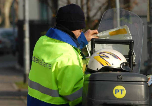 Poste-Italiane-consegna-corrispondenza-avverrà-due-volte-alla-settimana