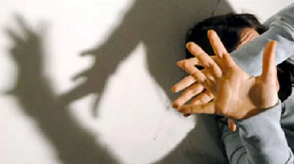 Roma-uomo-ubriaco-cerca-di-violentare-ragazza-di-19-anni
