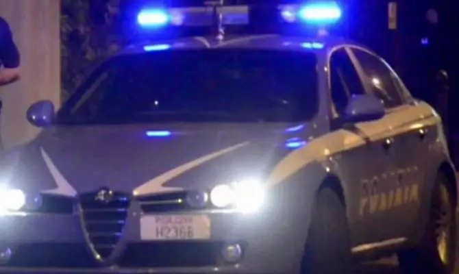 Brescia-due-amanti-fanno-sesso-in-auto-ma-restano-chiusi-nel-bagagliaio