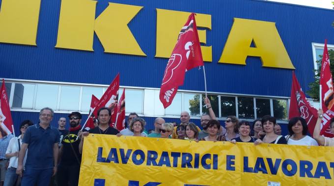 Sciopero-Ikea-l-11-luglio-chiusura-per-la-prima-volta-in-tutta-Italia