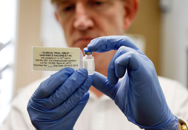 Ebola, sperimentato vaccino efficace al 100% contro il virus