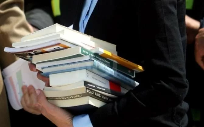 Scuola-In-arrivo-stangata-per-studente-il-costo-sarà-di-1.100-euro