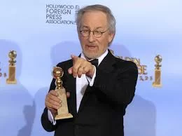 Steven-Spielberg-e-Emma-Thompson-attacco-frontale-ai-film-con-supereroi