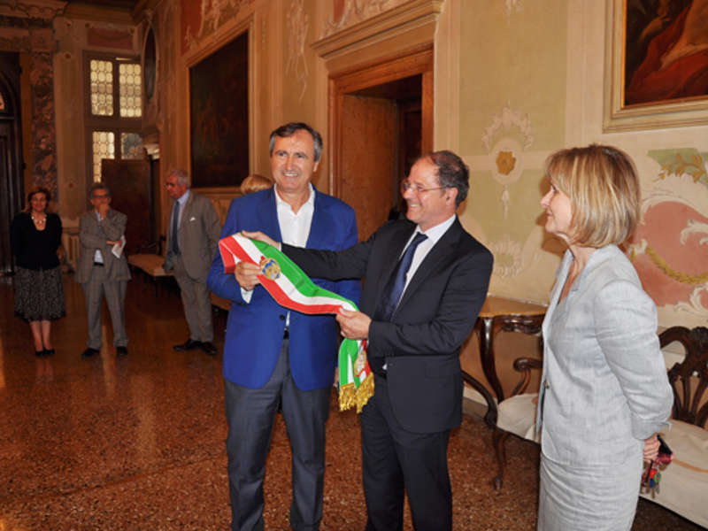 Venezia, proposta choc sindaco Brugnaro vendere opere d’arte per risanare debiti