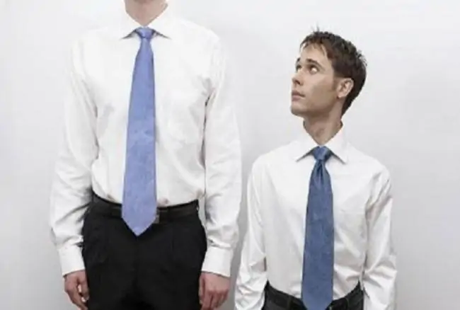Le-persone-più-alte-hanno-un-rischio-elevato-di-ammalarsi-di-cancro