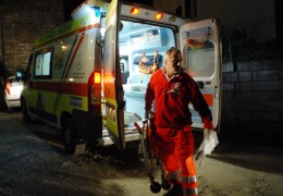 Autostrada del Sole incidente a Terni tra tir e furgone, una ragazza è grave