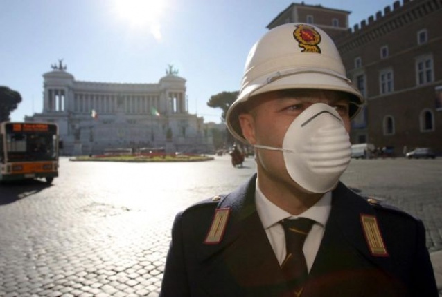 Blocco-traffico-auto-Roma-targhe-alterne-per-due-giorni-oggi-16-e-domani-17-novembre