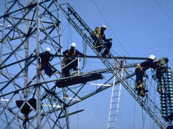 Enel-accordo-raggiunto-in-5-anni-3.000-nuove-assunzioni