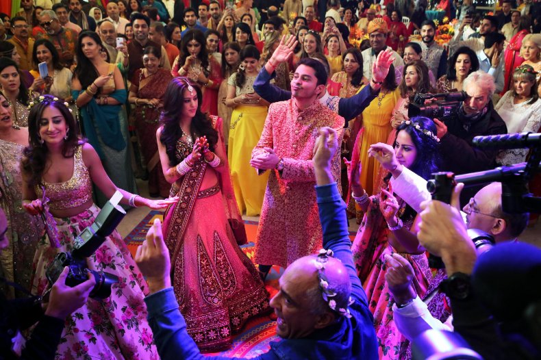 Firenze, matrimonio indiano da sogno da 20 milioni di euro a piazza Ognissanti