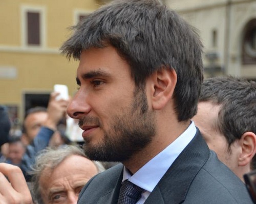 Roma, per il M5S Alessandro Di Battista non si potrà candidare a sindaco