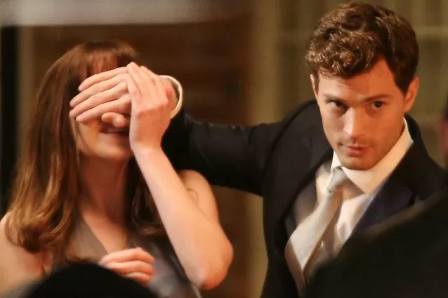 50-sfumature-di-grigio-il-film-scandalo-in-prima-serata-su-Canale 5-l-ira-del-Moige