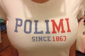 Escile-ecco-la-nuova-sfida-hot-tra-studentesse-che-impazza-sui-social