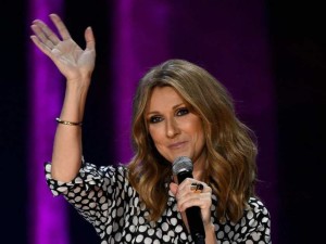 Celine-Dion-torna-sul-palco-e-si-emoziona-ricordando-suo-marito
