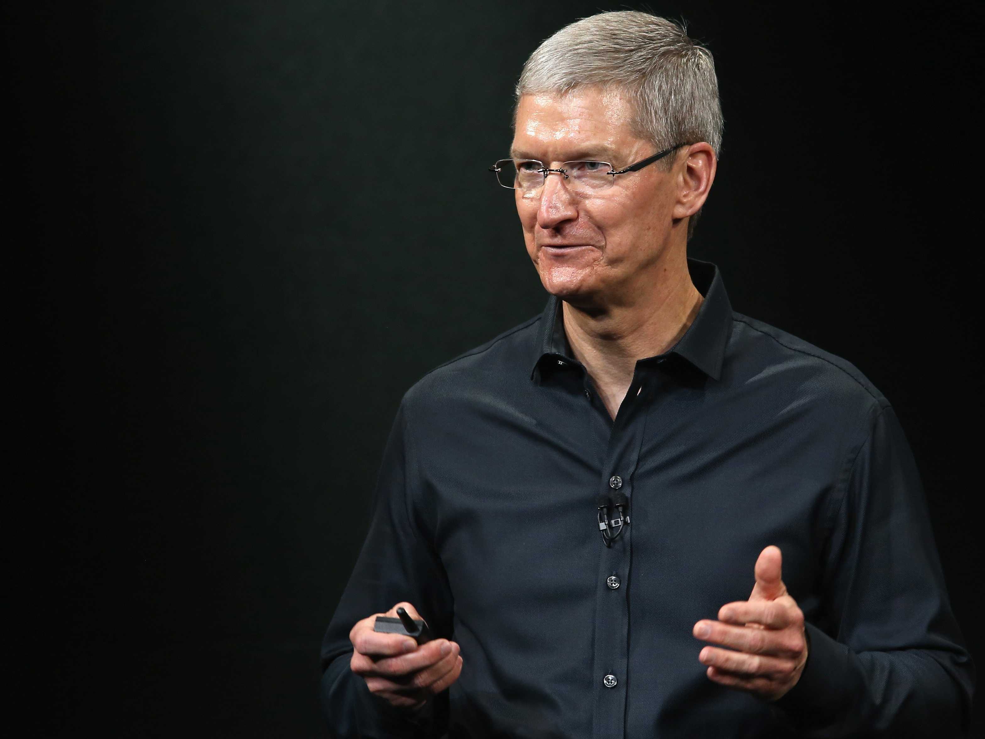 Tim Cook Apple non produrrà iPhone economico, delusi tanti fan