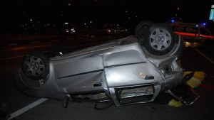 Torino-choc-auto-contro-il-palo-di-un-semaforo-morti-tre-ragazzi