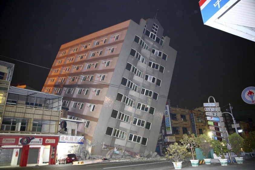 Terremoto-a-Taiwan-ultime-notizie-crollati-molti-palazzi-24-sono-i-morti