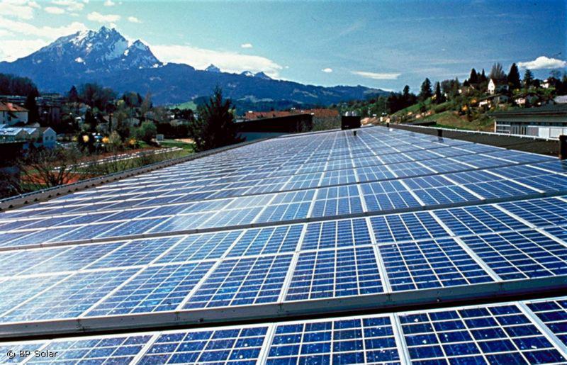 Scoperte-le-finestre-intelligenti-al-grafene-che-producono-energia-pulita