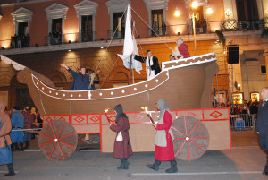 Bari, corteo di San Nicola molti in fila per la selezione dei figuranti