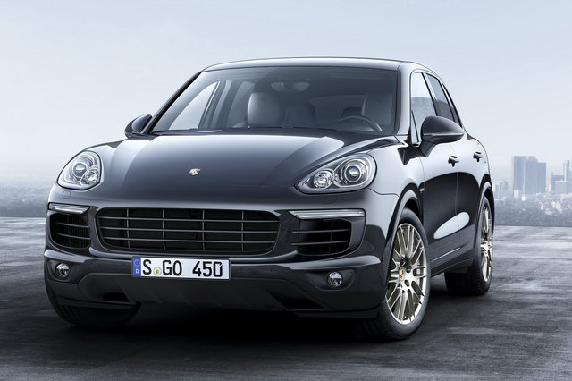 Porsche Cayenne ecco la bellissima Platinum Edition, prezzi e colori