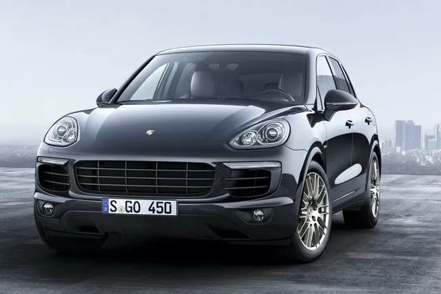 Porsche Cayenne ecco la bellissima Platinum Edition, prezzi e colori