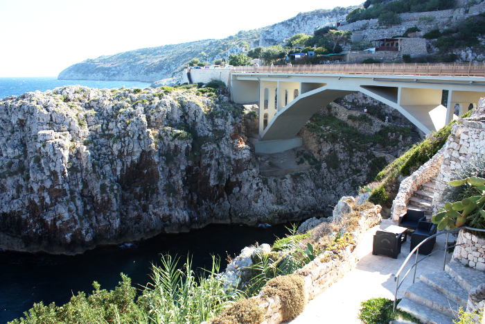 Salento, divieto di balneazione per alcune delle spiagge più belle per pericoli di crollo