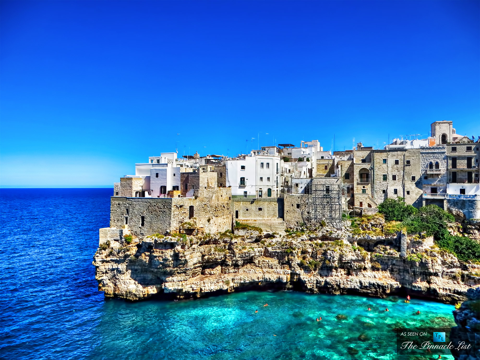 Bandiere blu, ecco le 11 città premiate in Puglia in provincia di Bari grande delusione per una città