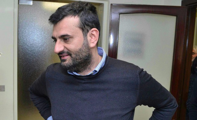 Decaro nuove minacce ancora più esplicite “E’ un bastardo e deve morire”