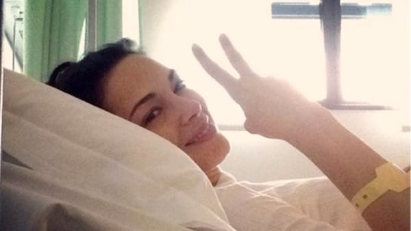 Giorgia Surina dopo l’asportazione di un tumore rassicura i suoi tanti fan