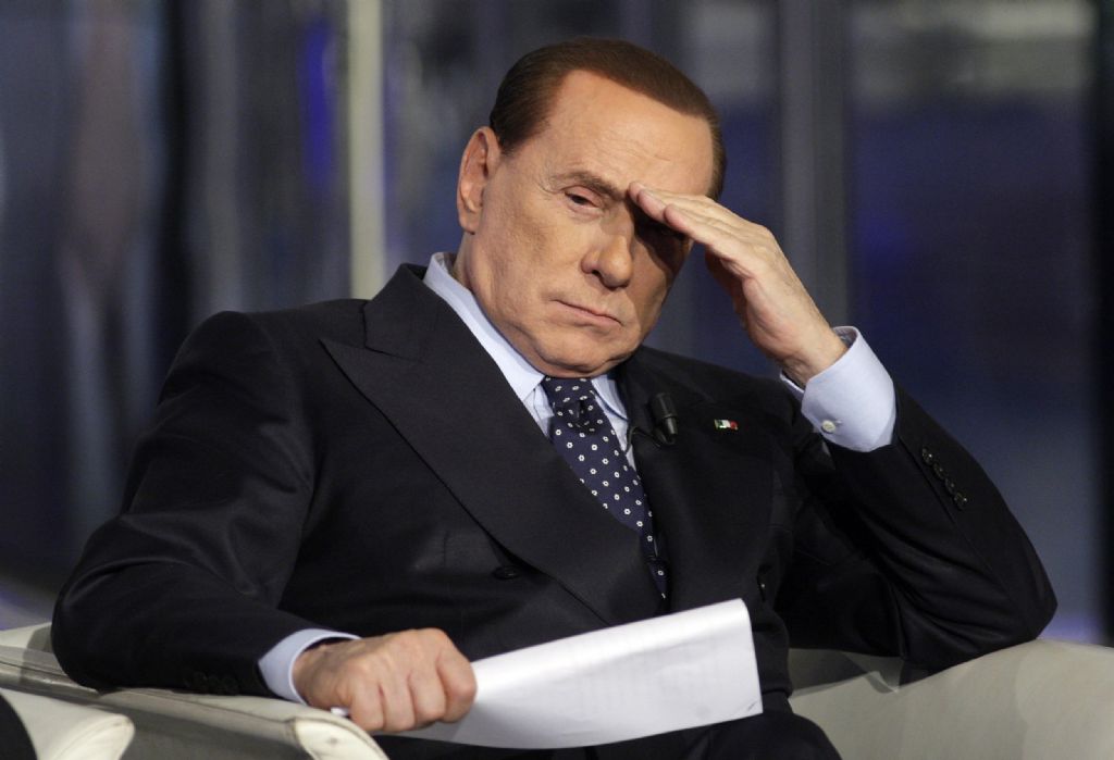 Silvio Berlusconi (foto del web)ovrà lasciare la politica