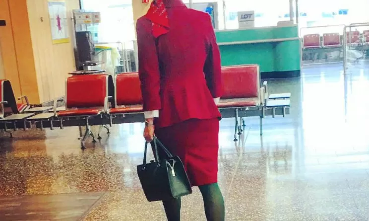 Selvaggia Lucarelli sulle nuove divise Alitalia “L'ultima che ho indossato i collant verdi ero alla recita scolastica”