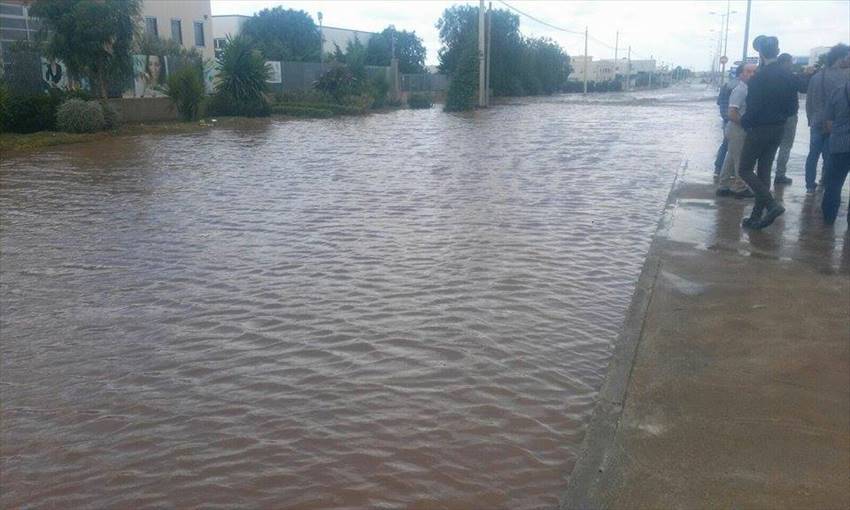 Nubifragio Molfetta situazione di massima allerta,evacuata zona industriale vietato raggiungere area