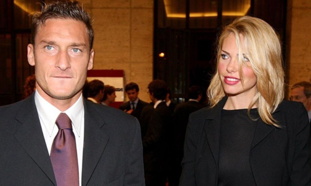 francesco Totti e Ilary Blasi (risorsa del web)