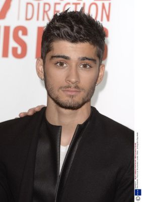 Zayn Malik rivelazione choc: “Ho lasciato gli One Direction perché un alieno me lo ha ordinato”