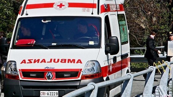 Monopoli, spaventoso incidente stradale, muore una donna di 43 anni di Bari, ferita la figlia