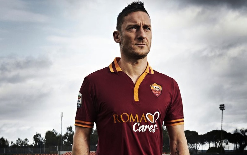 Schiaffo morale di Totti ai colleghi: Sono nomadi, giocano per soldi non con il cuore. Io ho fatto la differenza!