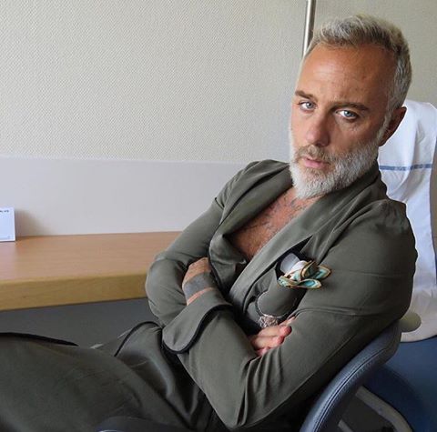 Misteriosi problemi di salute per Gianluca Vacchi il facoltoso imprenditore re dei social